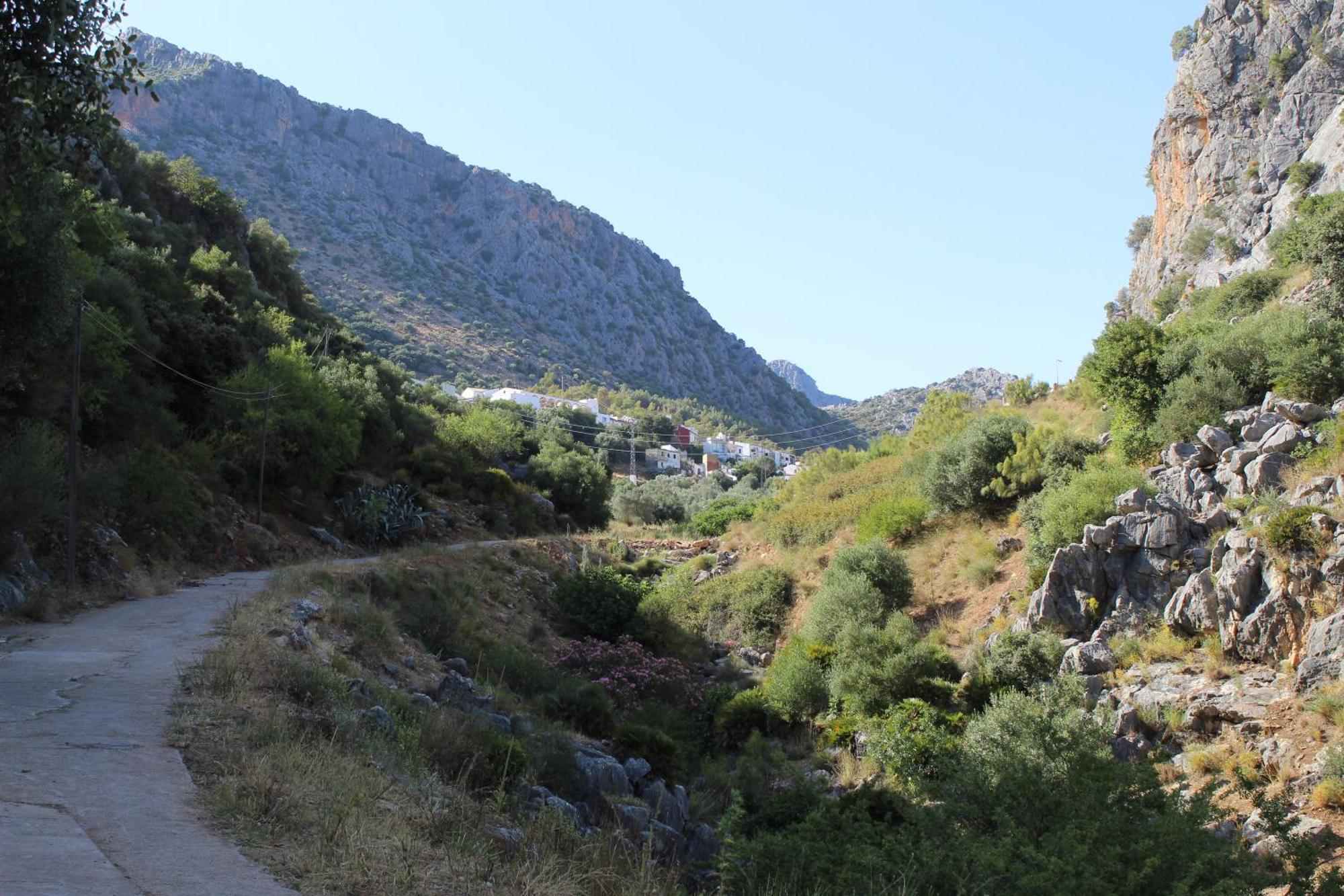 Apartamento Guadiaro 3 Ainhoa เบเนาจ์อัน ภายนอก รูปภาพ